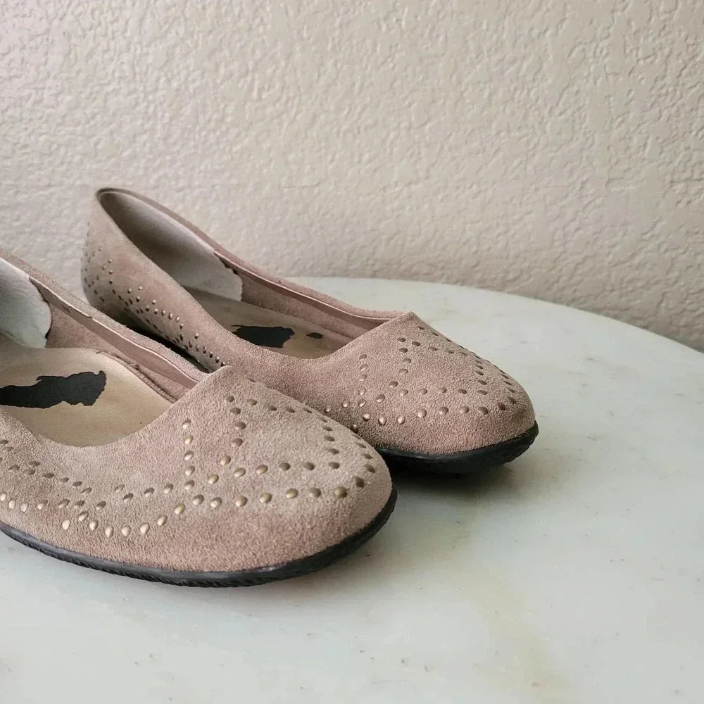 Vaneli Brown Studded Flats Rubber Sole 9